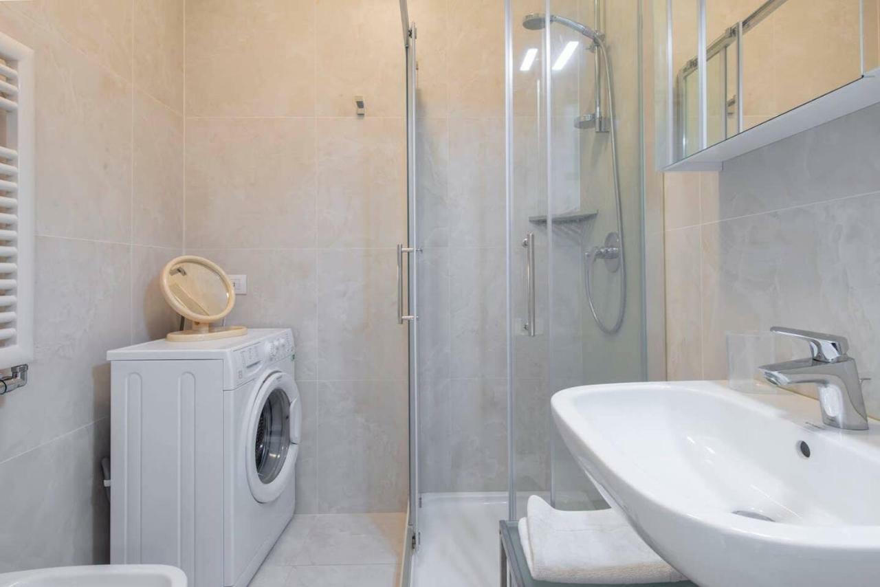 Apartamento Joivy 1br In Isola With Stunning View To Bosco Verticale Milán