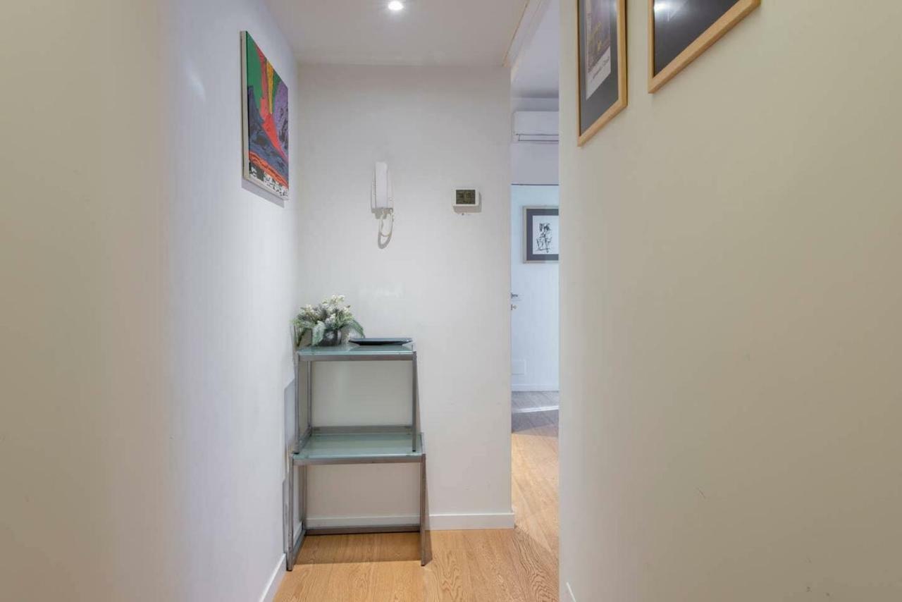 Apartamento Joivy 1br In Isola With Stunning View To Bosco Verticale Milán